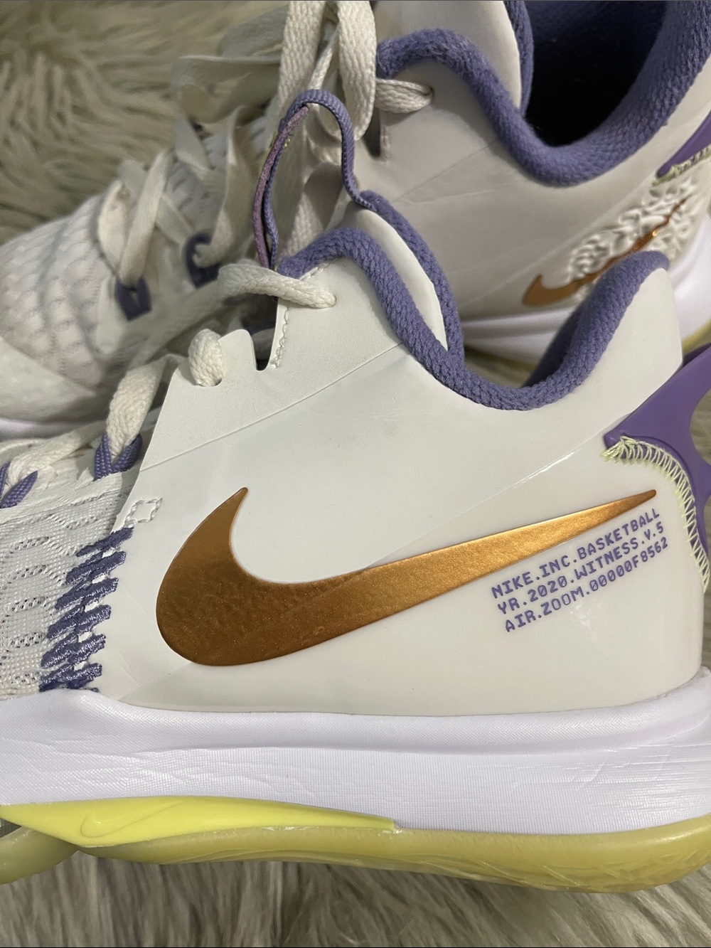 Nike LeBron witness 5 basketball sneakers - Picture 7 of 8